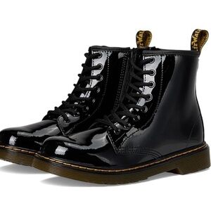 DR. MARTENS | Black Patent Leather Boots.